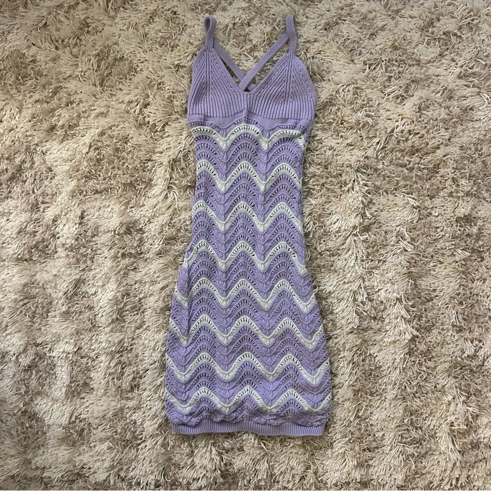 Brand is Divided by H&M, size is xxs, colors are light purple and blue.